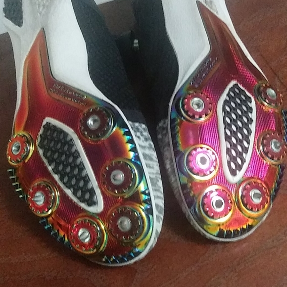 NEW Under Armor Run Fast - Picture 7 of 12